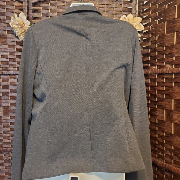 LC Lauren Conrad Blazer color gray - Picture 8 of 8